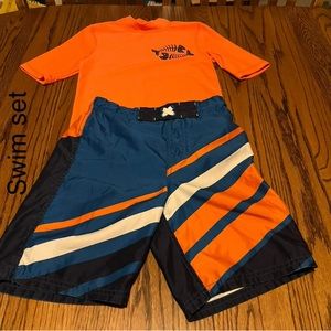 Boys Cherokee Swim Set Size M 8/10 (Lot 33)
